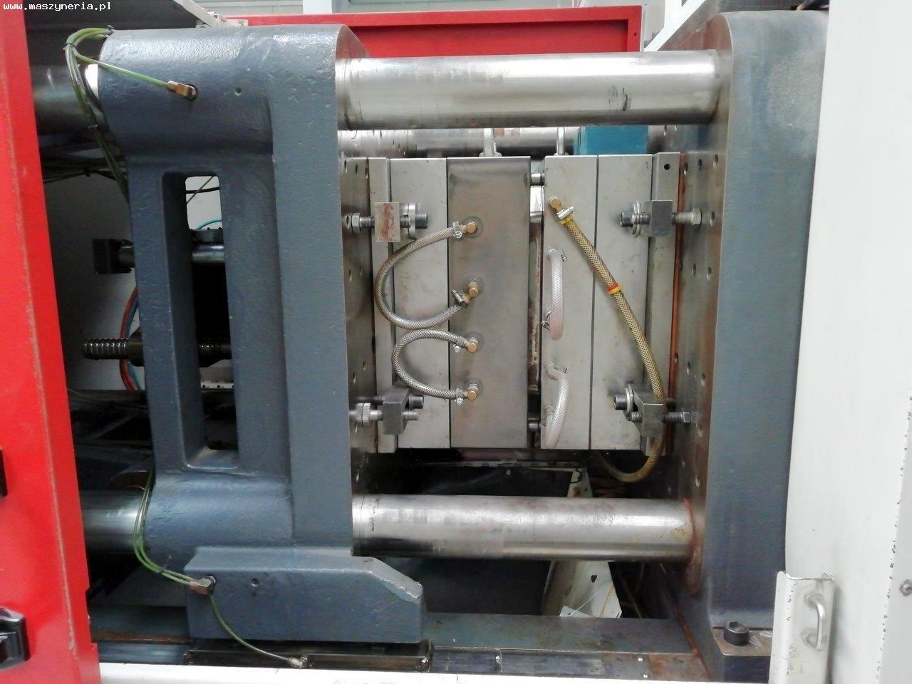 Pressa a iniezione FERROMATIK MILACRON ELEKTRA 155 in vendita - foto 3